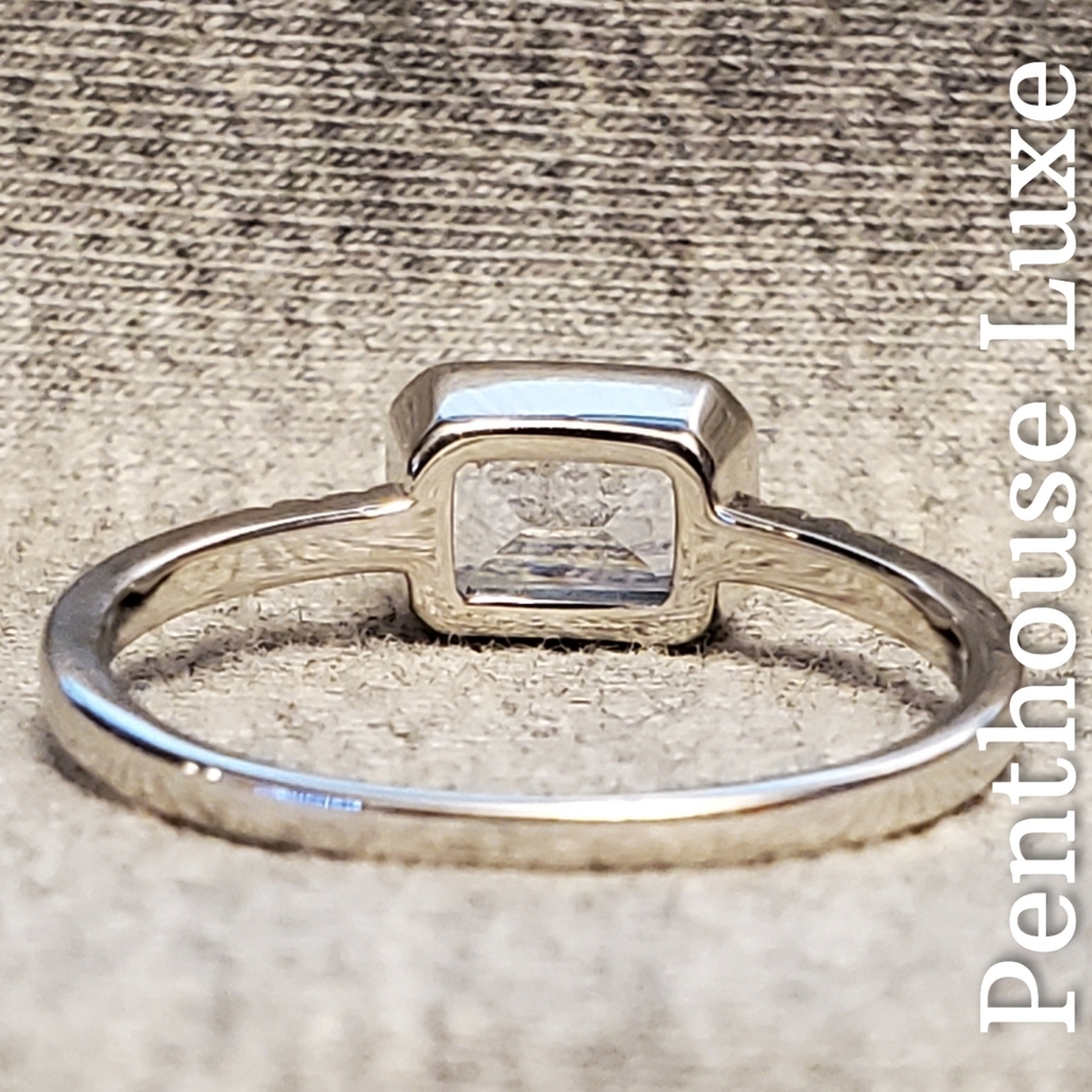 SOLID 925 Sterling Silver Blue Topaz Ring - Picture 3 of 5